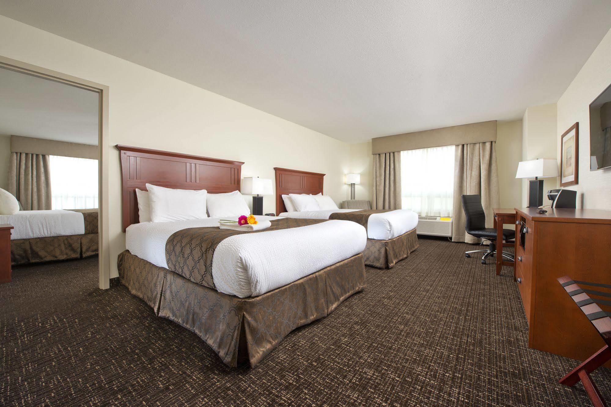 Gold Eagle Lodge North Battleford Εξωτερικό φωτογραφία