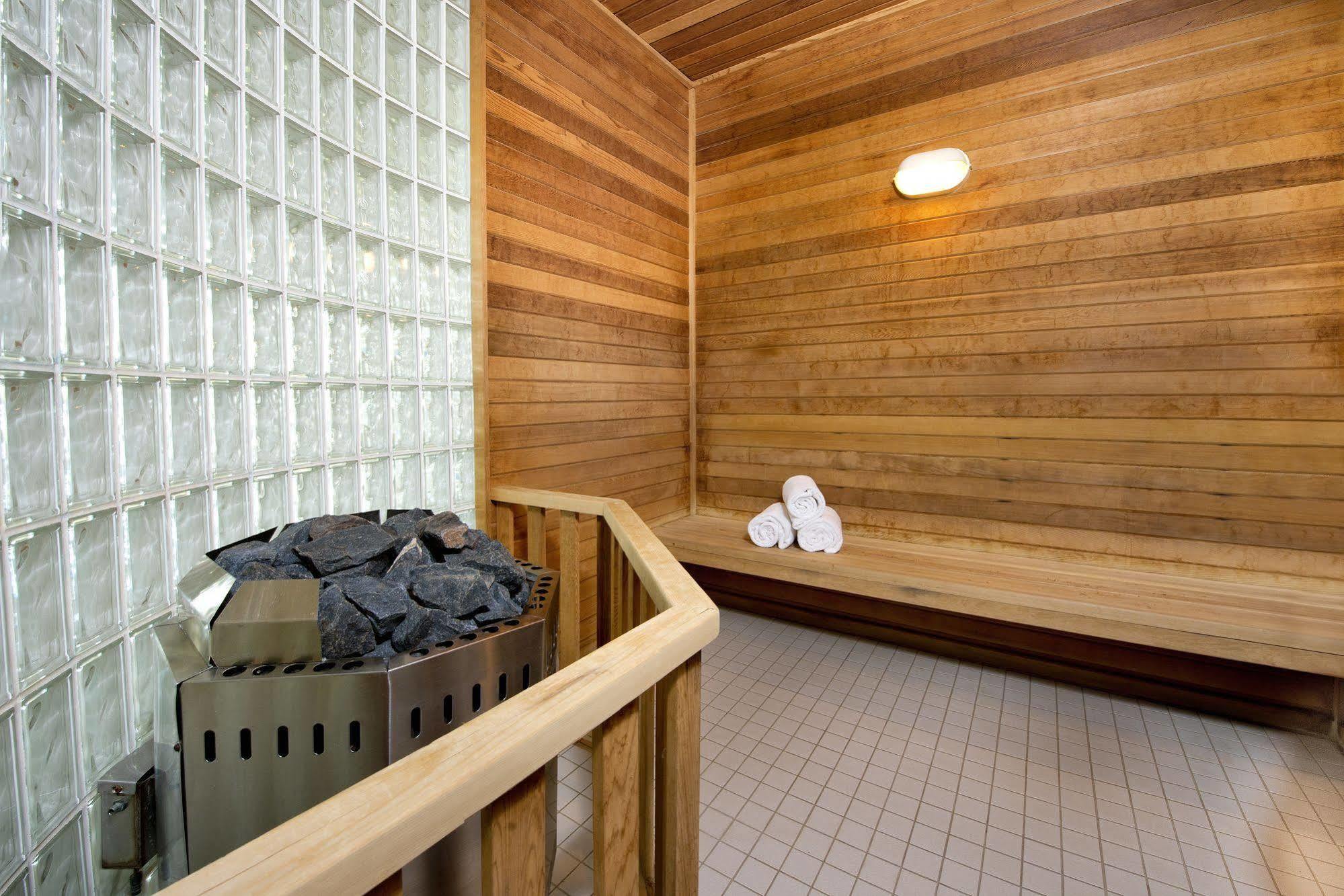Gold Eagle Lodge North Battleford Εξωτερικό φωτογραφία